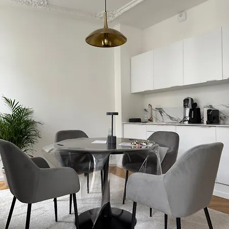 La Du Parc 2 Apartment *